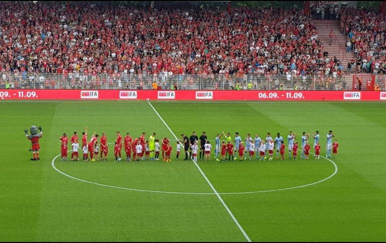 El zaguero mexicano Néstor Araujo hoy fue suplente y entró al terreno de juego al minuto 66. TWITTER/@RCCelta