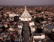 Las actividades de la Santa Cena que lleva a cabo la Luz del Mundo son del 6 al 15 de agosto y se espera la llegada de 600 mil fieles del extranjero. AFP/ ARCHIVO