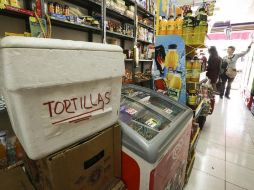 Tortilleros optaron por no hablar. Tampoco lo hicieron los abarroteros, muchos de los cuales también cerraron. EL INFORMADOR / ARCHIVO