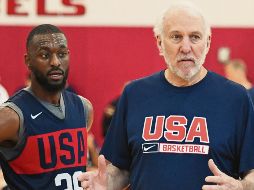 Poco. Kemba Walker (i) es el único jugador estrella en esta Selección de Gregg Popovich. AFP / E. Miller