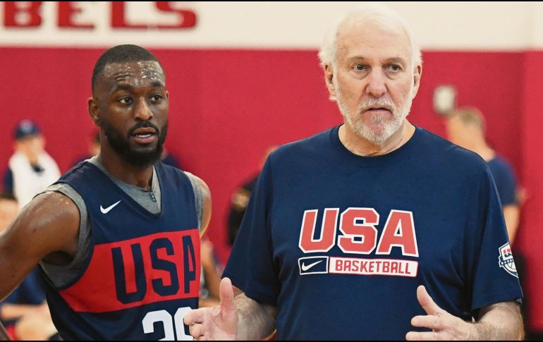 Poco. Kemba Walker (i) es el único jugador estrella en esta Selección de Gregg Popovich. AFP / E. Miller