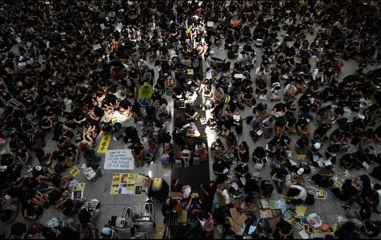 Los manifestantes mostraron pancartas con frases como 