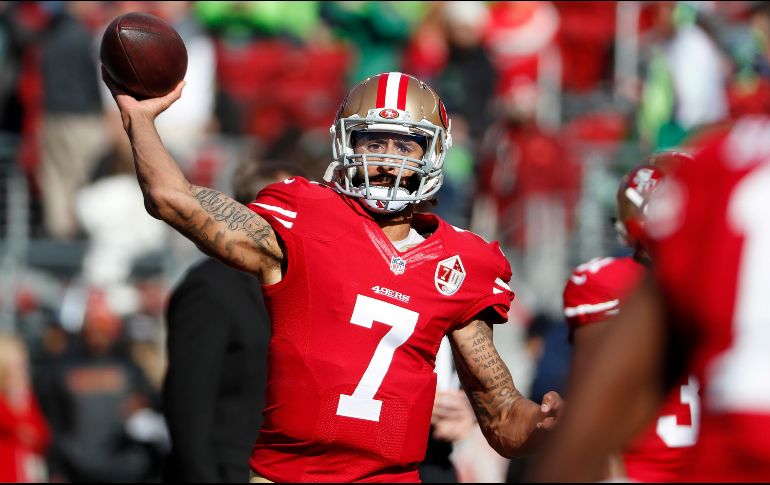 ''Conozco a esta gente (los dueños de los equipos), lo firmarían en un instante. Harían todo lo posible para ganar juegos si tuviera el nivel para jugar en la liga'', dijo el mandatario. AP / ARCHIVO