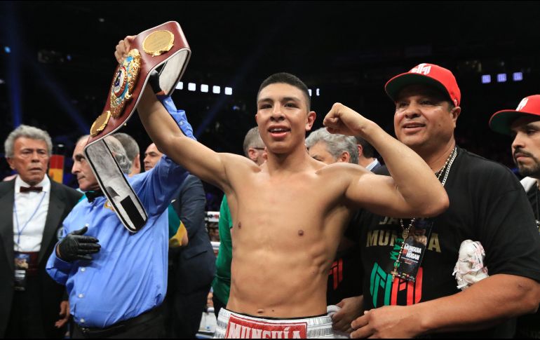 Munguía trata de meterse en la conversación entre los mejores pugilistas tricolores junto a Saúl Álvarez y Juan Francisco Estrada. IMAGO7