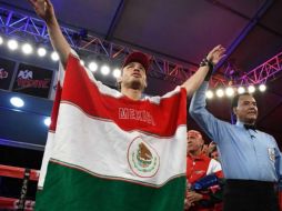 Aunque el triunfo del mexicano generó algarabía entre los presentes, muchos consideraron que el combate duró muy poco. ESPECIAL/CODE