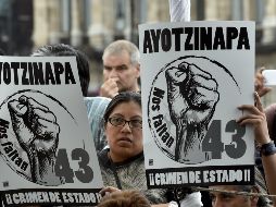 Encinas detalla que han recibido información de testigos y de anónimos, por lo que no minimizan ninguna de las líneas de investigación en el caso de los 43 normalistas. AFP / ARCHIVO