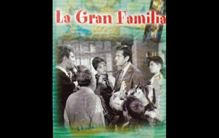 Entre la invasión artística que nos comenzó a llegar al finalizar los años 50’s desde España, entre niños prodigio, violeteras, chicas ye-ye, gemelas y toda suerte de personajes a través de la radio y el cine hubo de todo, bueno, malo y regular. De alguna manera destaca la trilogía de filmes “La Gran Familia”, “La Familia y uno más “ y la última poco vista: “La Familia, bien Gracias” producidas por Pedro Maso y cuyo director Fernando Palacios supo tocar las fibras del gran público de toda Hispanoamérica con las historias de un típica y muy numerosa familia de clase media cuyo padre el actor Alberto Closas hace mil piruetas para sacar adelante a toda su prole... ¿Alguien las recuerda? CORTESÍA / F. Partida