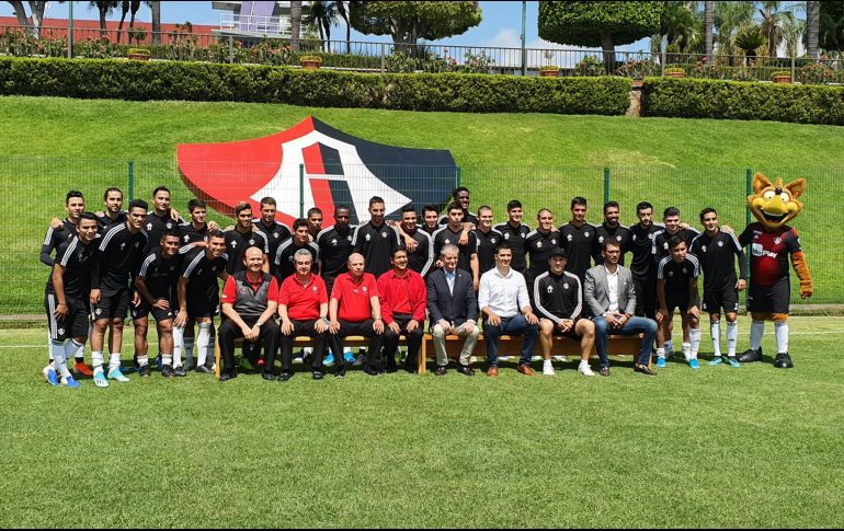 El próximo viernes, Atlas enfrentará a Cruz Azul en la cancha del Estadio Jalisco, en donde se pretende que sea una fiesta total, con homenajes, luces y buen ambiente, pero sobre todo esperando un buen resultado. EL INFORMADOR / J. Robles