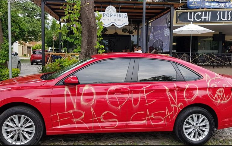 Las imágenes generaron reacciones de diversión e intriga en redes sociales. FACEBOOK / La Porfiria 