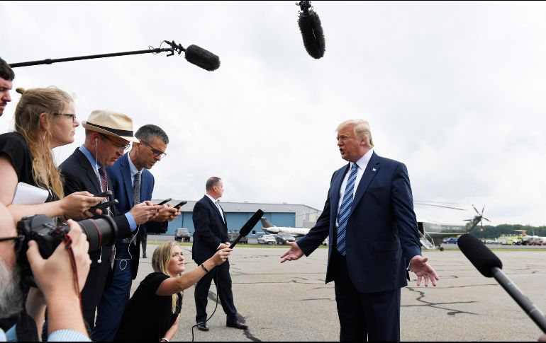 Trump ya había usado su cuenta de Twitter para compartir una teoría conspiratoria sobre el presunto suicidio de Epstein. AP/S. Walsh