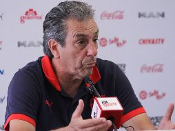 Tomás Boy ofrece una conferencia de prensa este martes, en Verde Valle. IMAGO7