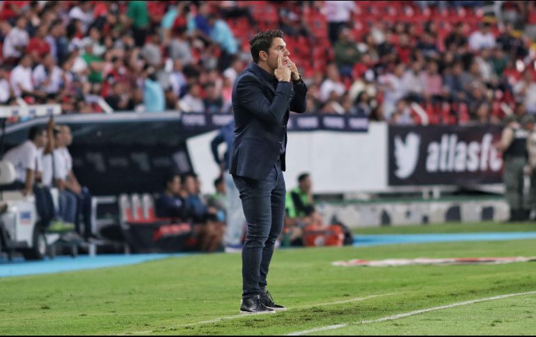 ''Para momentos difíciles como los que estamos viviendo se necesitan jugadores con una personalidad diferente a lo que por ahí uno necesita para salir campeón'', dice el estratega de los Zorros. IMAGO7