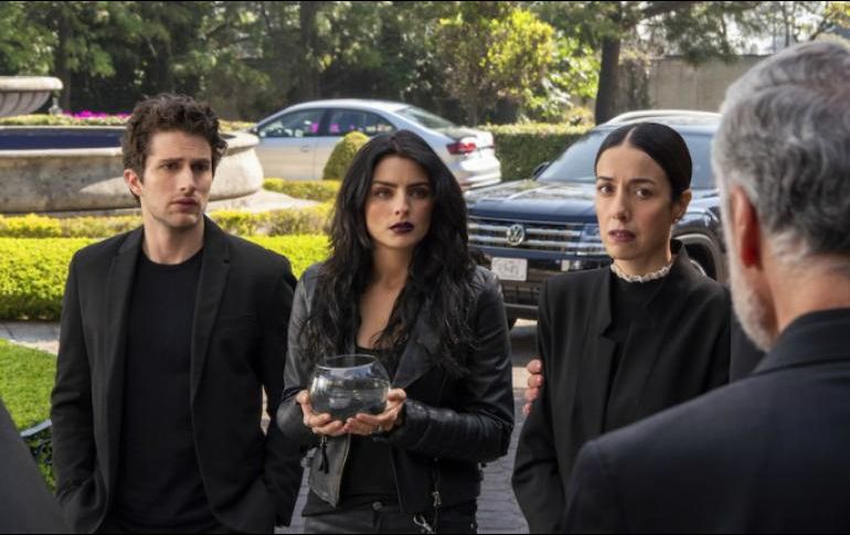 Publican las primeras imágenes del funeral de Virginia de la Mora. ESPECIAL / quien.com