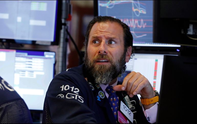 Algunos de los factores de la baja son el temor de una recesión en Estados Unidos y de que la economía alemana se contrajo un 0.1 por ciento en el segundo trimestre de este año. AP / R. Drew