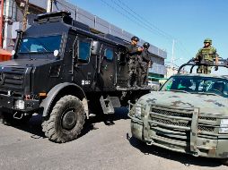 En esa zona de Iztapalapa se observa una fuerte movilización de elementos del Heroico Cuerpo de Bomberos capitalino y de la Secretaría de Seguridad Pública capitalina. NTX / J. Lira