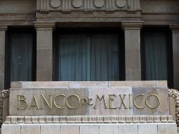 Banxico advierte que si la economía requiere un ajuste del tipo de cambio real, contribuirán a que este ocurra de manera ordenada, evitando efectos de segundo orden. EFE / ARCHIVO