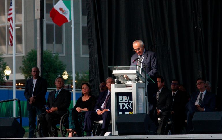 Seade Kuri estuvo presente en una ceremonia luctuosa que se llevó a cabo para recordar a las víctimas de la matanza en El Paso, Texas. AP/J. Salgado