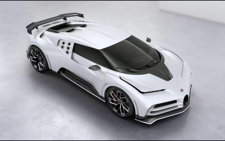 Este deportivo se basa en aquel EB110 SuperSport, por lo que este Centodieci sería una especie de homenaje a un icónico noventero de la firma deportiva. ESPECIAL