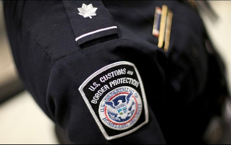 Las autoridades migratorias del aeropuerto internacional de Miami le denegaron la entrada a Estados Unidos al joven cubano que llegó como polizón en un avión procedente de La Habana. GETTY IMAGES