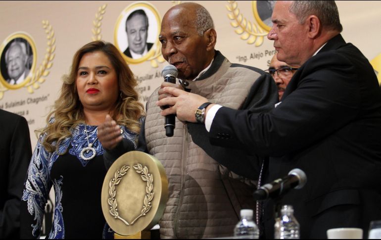 De momento, se desconocen las causas de la muerte de la leyenda del boxeo. NTX