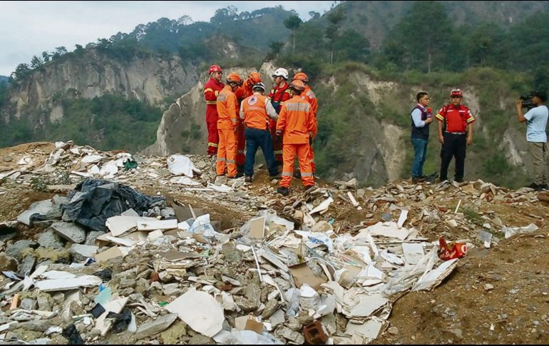 La crecida de un río arrastró a cuatro personas. ESPECIAL