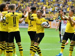 Paco Alcácer (#9) fue la figura del partido tras colaborar con dos anotaciones. AP / M. Meissner