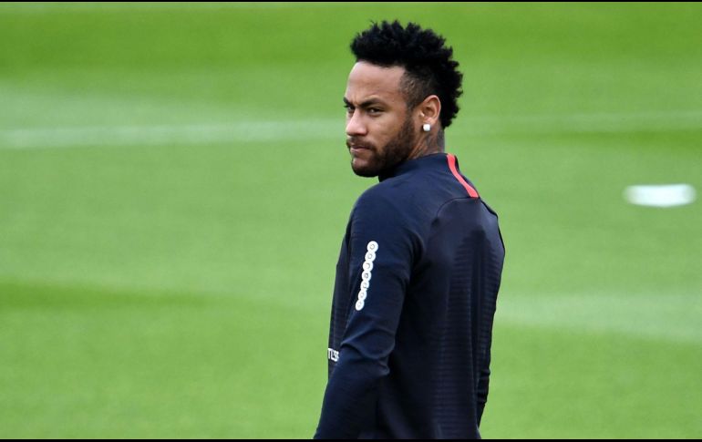 El PSG había aceptado la idea de los barcelonistas de venderles a Neymar en una operación que incluyera a cambio algún jugador del Barça, además al menos 100 millones de euros. AFP / F. Fife