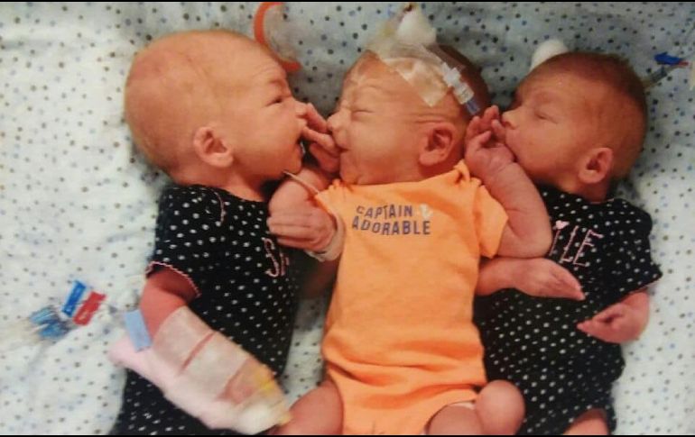 Los bebés pesaron 1.8 kilogramos cada uno. FACEBOOK/Dannette Giltz