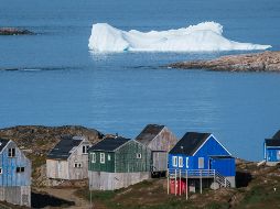 Sus 2.1 millones de kilómetros cuadrados hacen de Groenlandia la mayor isla del mundo, aunque es habitada por tan solo unas 56 mil personas. AFP/ARCHIVO