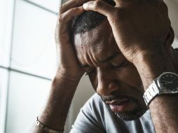 Las personas que sufren depresión tienden a recordar más las vivencias negativas. GETTY IMAGES