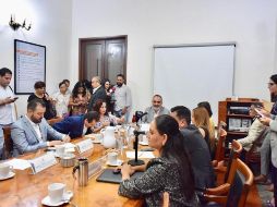 Aunque los burócratas gozan de esa prestación, solicitaron a la Junta de Coordinación Política que se les aumenten los diez pesos. Cortesía