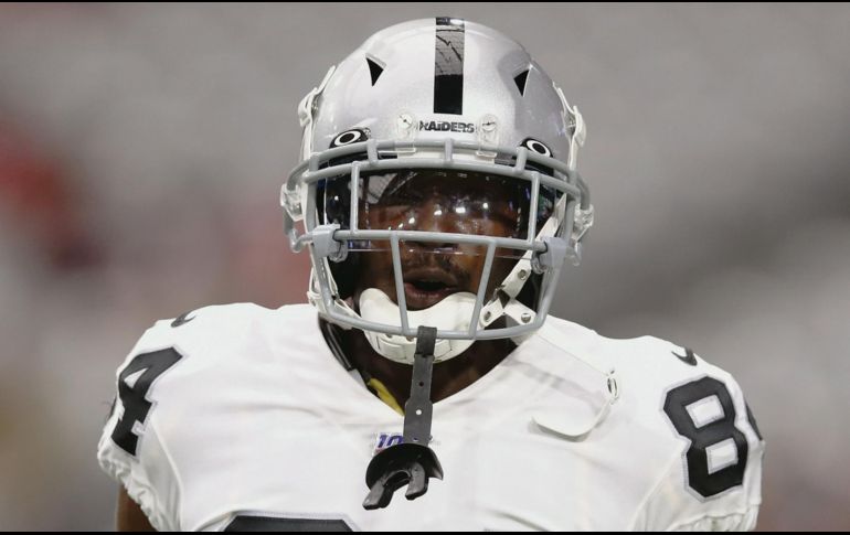 La Liga negó que Antonio Brown usara el modelo de casco que ha tenido toda su carrera. AFP / C. Petersen