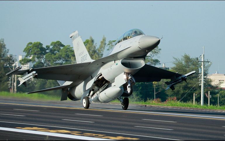 Además de los 66 aviones, Taiwán recibirá 75 reactores, radares y repuestos diversos. AP/W. Santana