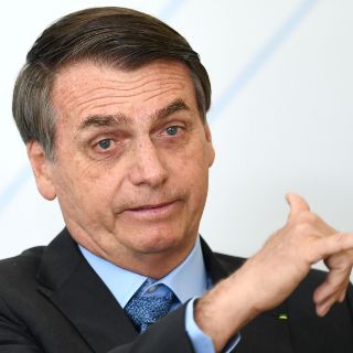 Las ONGs estarían provocando incendios en Amazonas: Bolsonaro