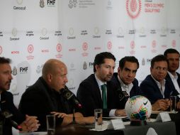 El gobernador Enrique Alfaro acudió al evento de presentación del torneo al igual que el secretario de la Concacaf. EL INFORMADOR / F. Atilano