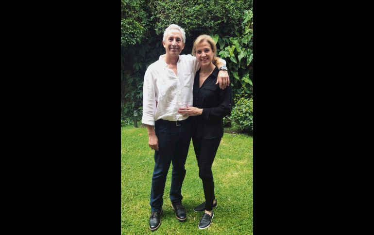 Rafa y Claudia poniendo el toque joven.