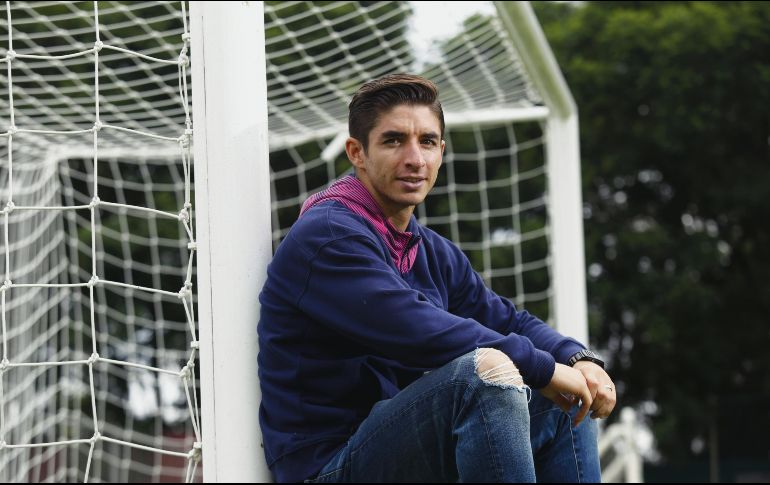 Brizuela tiene objetivos claros: ser referente en Chivas, ganar otro título de Liga y jugar con México en Qatar. EFE