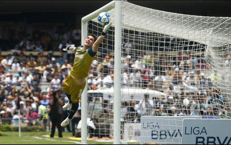 A pesar de sus grandes condiciones, de sus espectaculares atajadas, el portero jarocho no puede celebrar un triunfo. IMAGO7