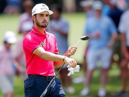 Abraham Ancer finalizó ayer con una tarjeta de dos sobre par de campo en Atlanta. EFE/E. Lesser