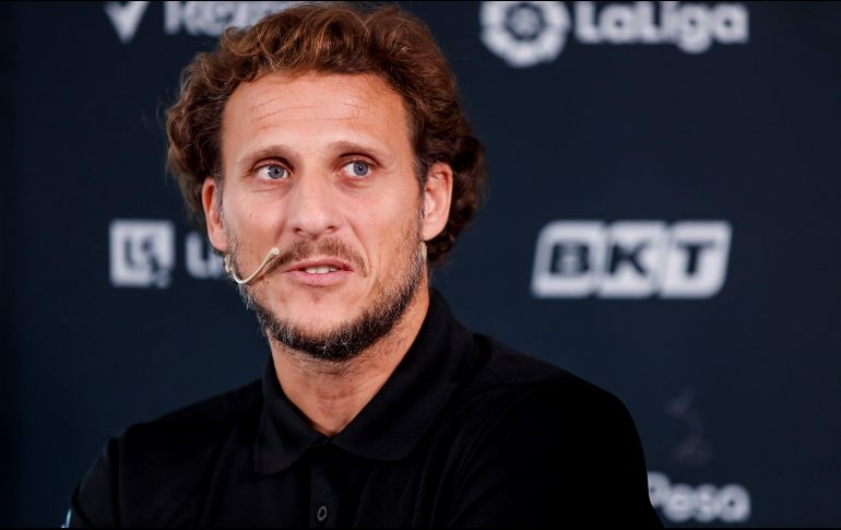 El ex jugador de la Selección de Uruguay dice que de haberse dado la oportunidad, habría sido ''lindo'' por sus características y las del futbol mexicano. EFE / J. Méndez