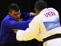 Valencia (I) se consagró campeón en una categoría en la que participan atletas con debilidad visual. TWITTER / @CONADE