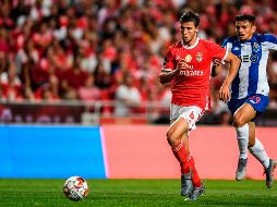El clásico se disputó ante 62 mil 735 espectadores en el Estadio da Luz. AFP/P. De Melo