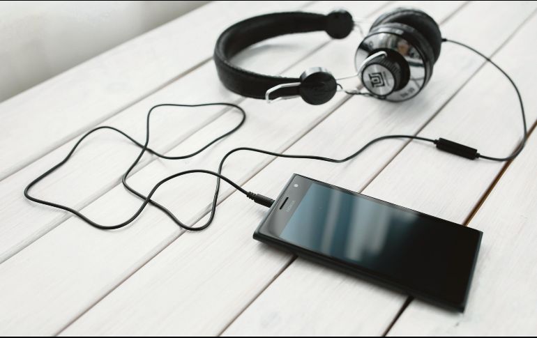 Reproducciones. A nivel mundial el streaming  pagado creció 32.9% y el streaming en general 34%. ESPECIAL / PIXABAY