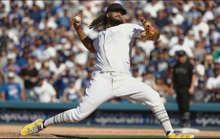 Con la casa llena y una carrera de diferencia en la pizarra, Kenley Jansen salió avante para darle la victoria a los Dodgers. AFP