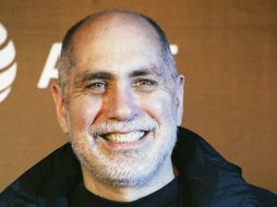 El realizador, feliz con la oportunidad de llevar su cine a la Mostra. EL UNIVERSAL