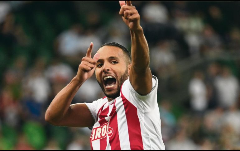 Youssef El-Arabi fue la figura del Olympiakos de Grecia. AP