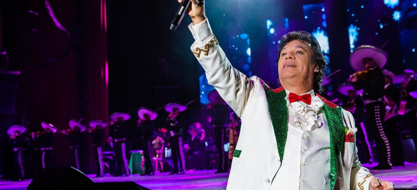 De acuerdo con el reporte médico, Alberto Aguilera Valadez murió el 28 de agosto de 2016 a las 11:43 horas. FACEBOOK / Juan Gabriel