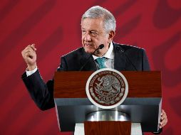 López Obrador dijo que fueron cientos de contratos los que se tenían con empresas que construían el Aeropuerto y destacó que se resolvió sin acudir a instancias judiciales. EFE/ J. Méndez