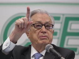 Manuel Bartlett, junto con su familia, ha construido un 