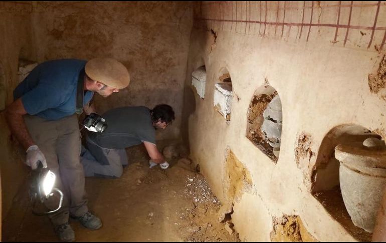 Todos los objetos encontrados se analizaran en el museo de la ciudad para después ser exhibidos. ESPECIAL / Ayuntamiento de Carmona